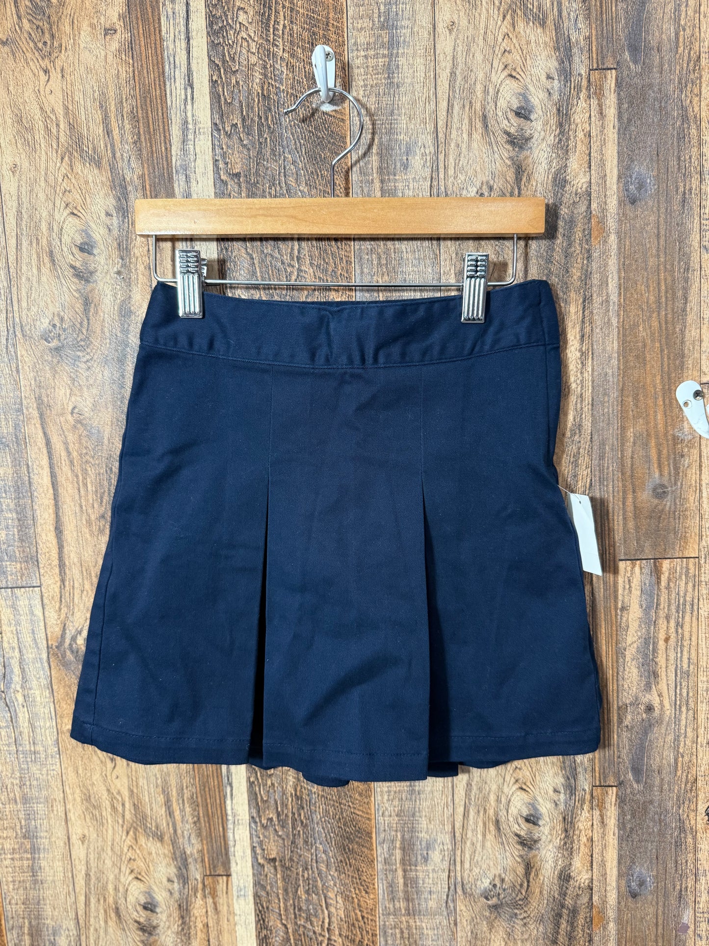 Skort NWT, size 6