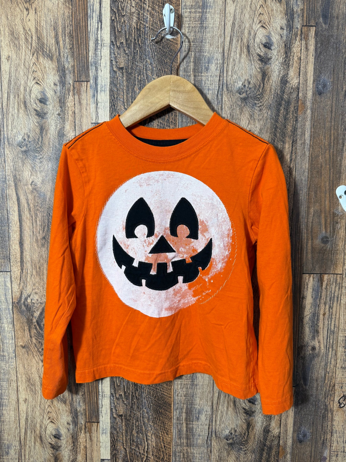 LS Halloween shirt, size 4t