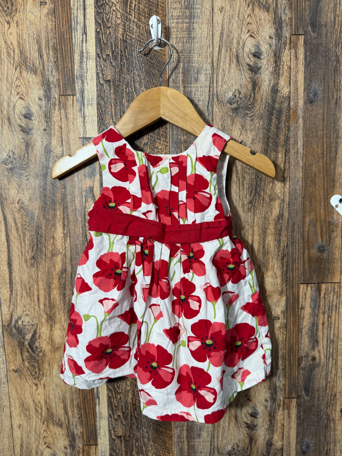 Dress, size 6-12m