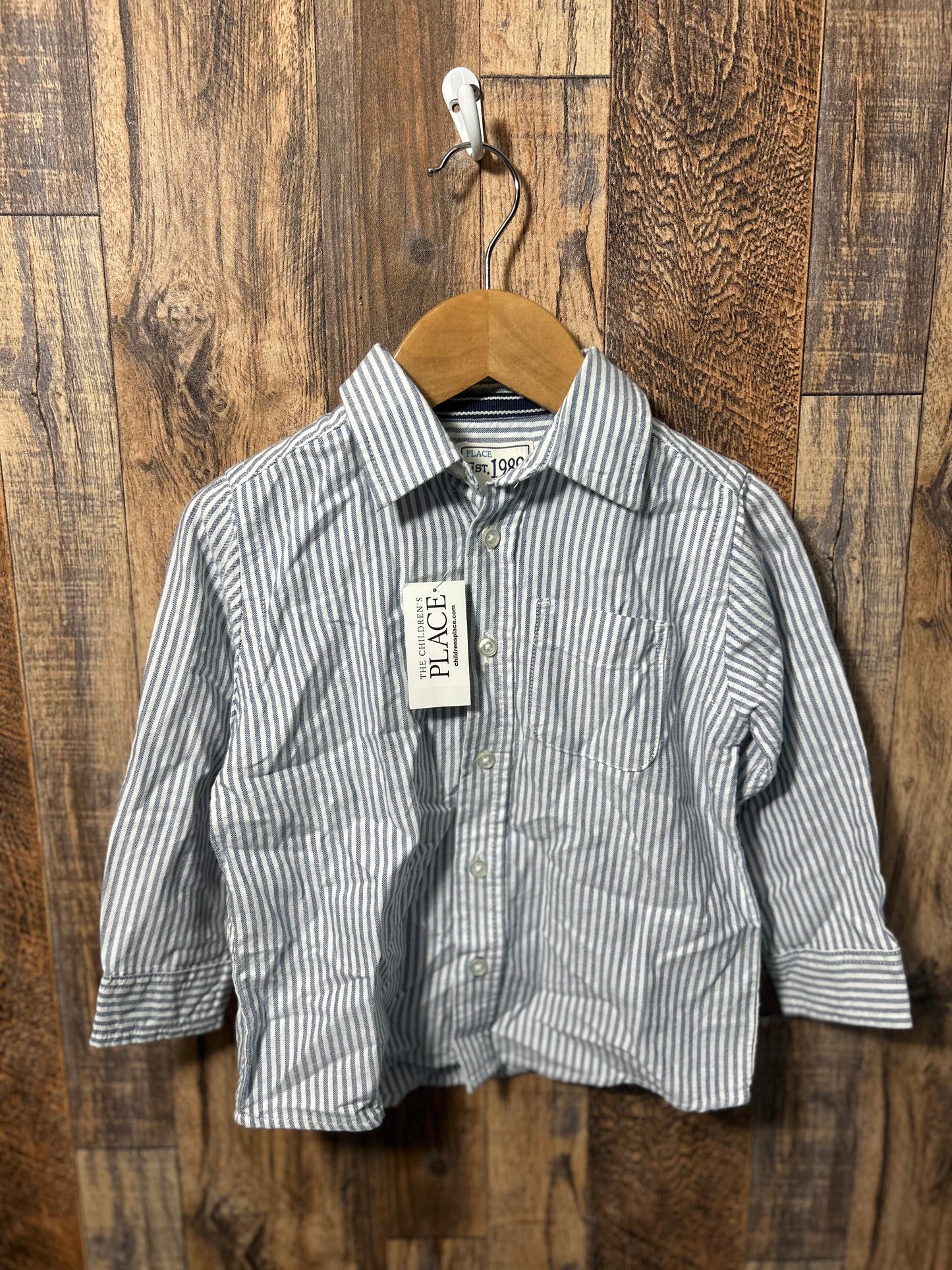 LS button up NWT, size 2t