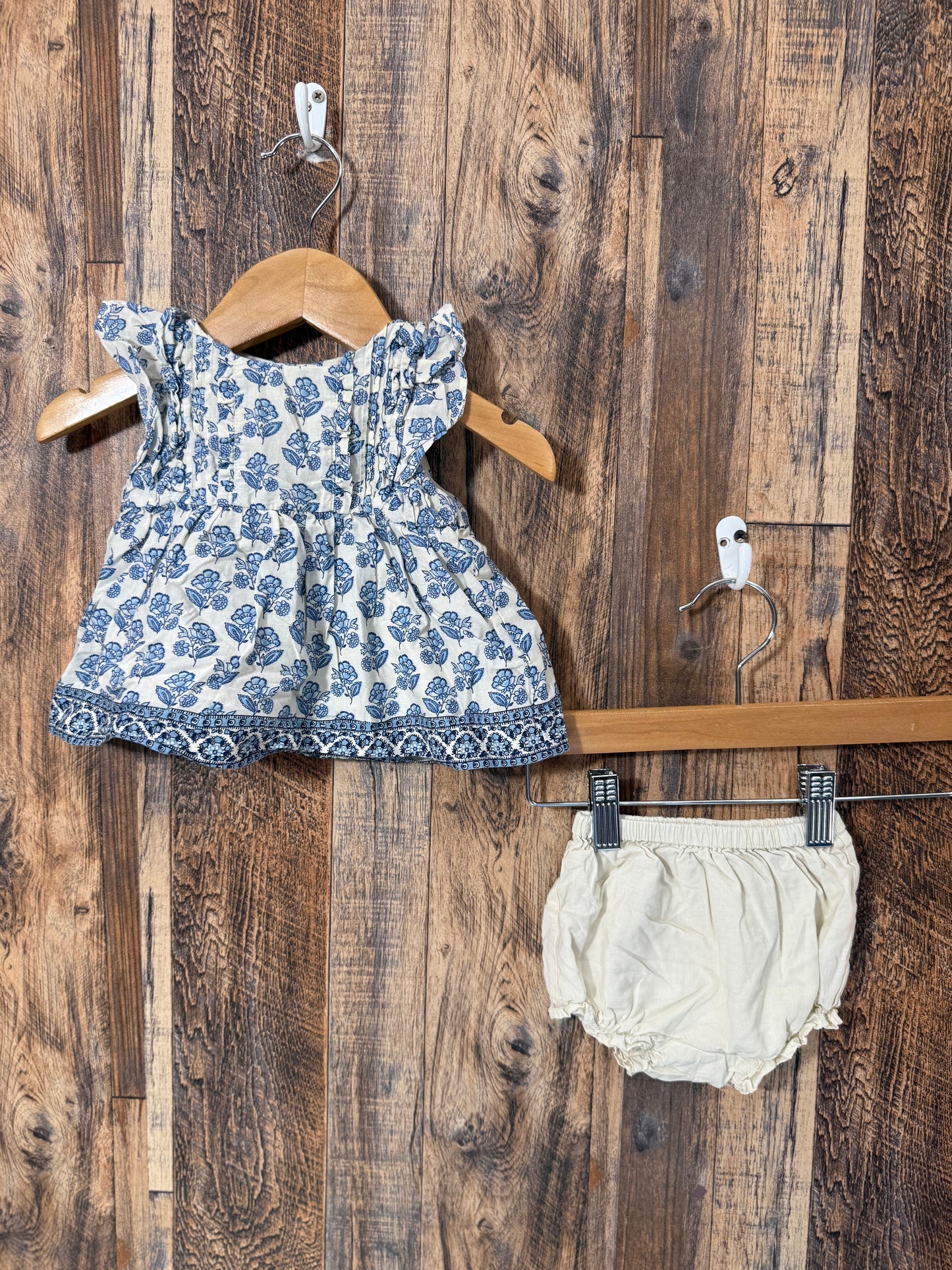 Dress w/ lollies, size 3-6m