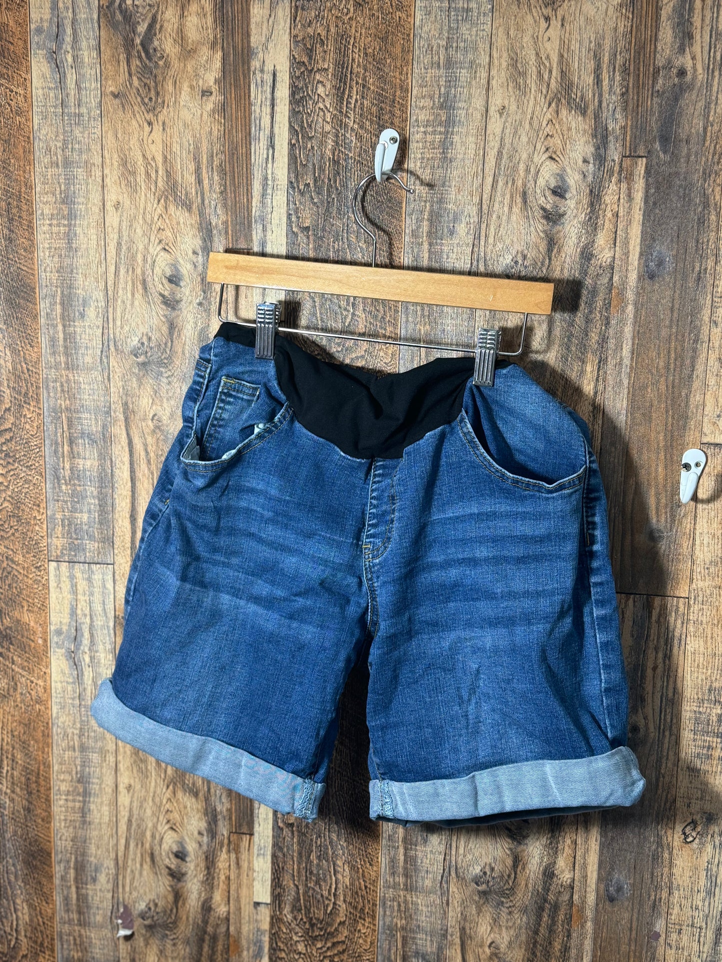 Jean shorts, size XL