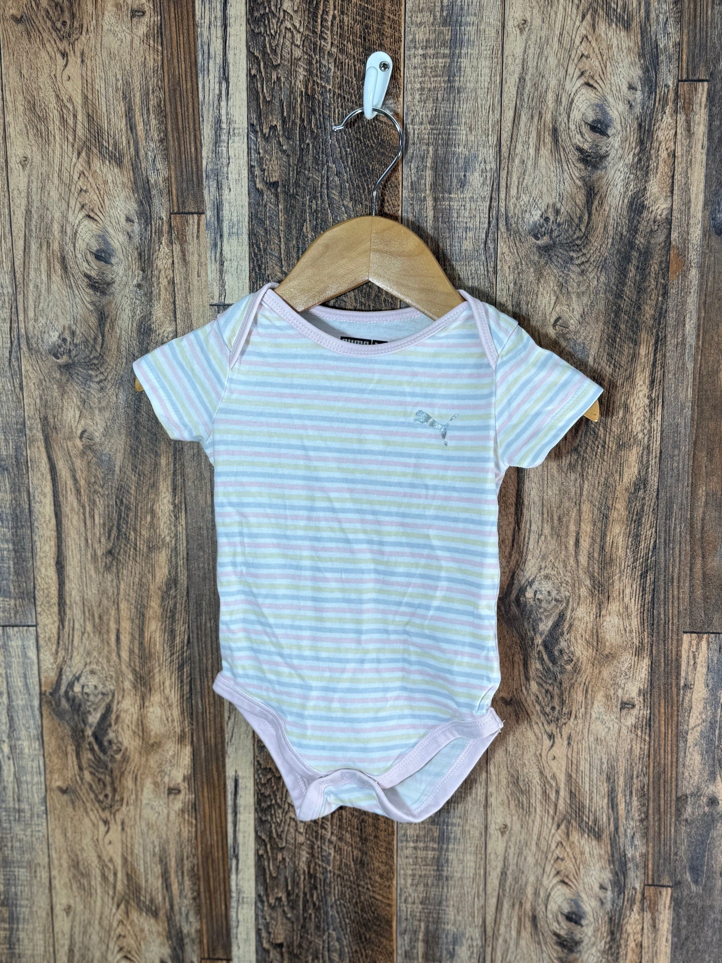Onesie, size 6-9m