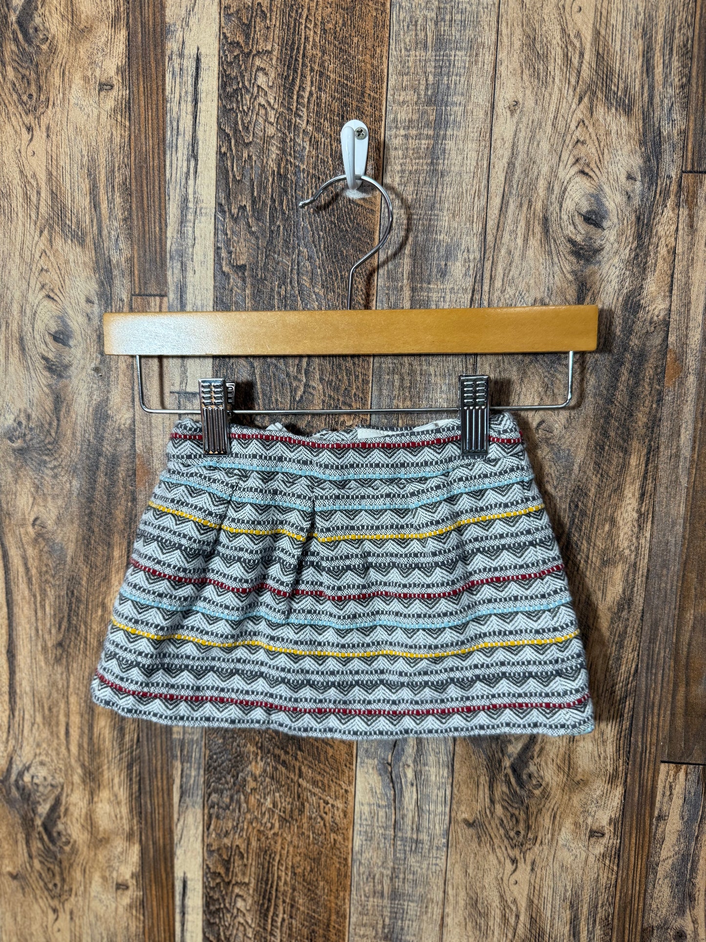 Skirt, size 18m