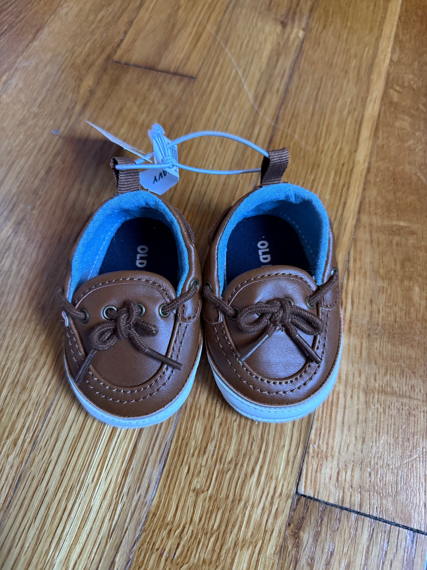 Shoes NWT, size 0-3m