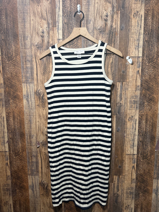 Dress, size L