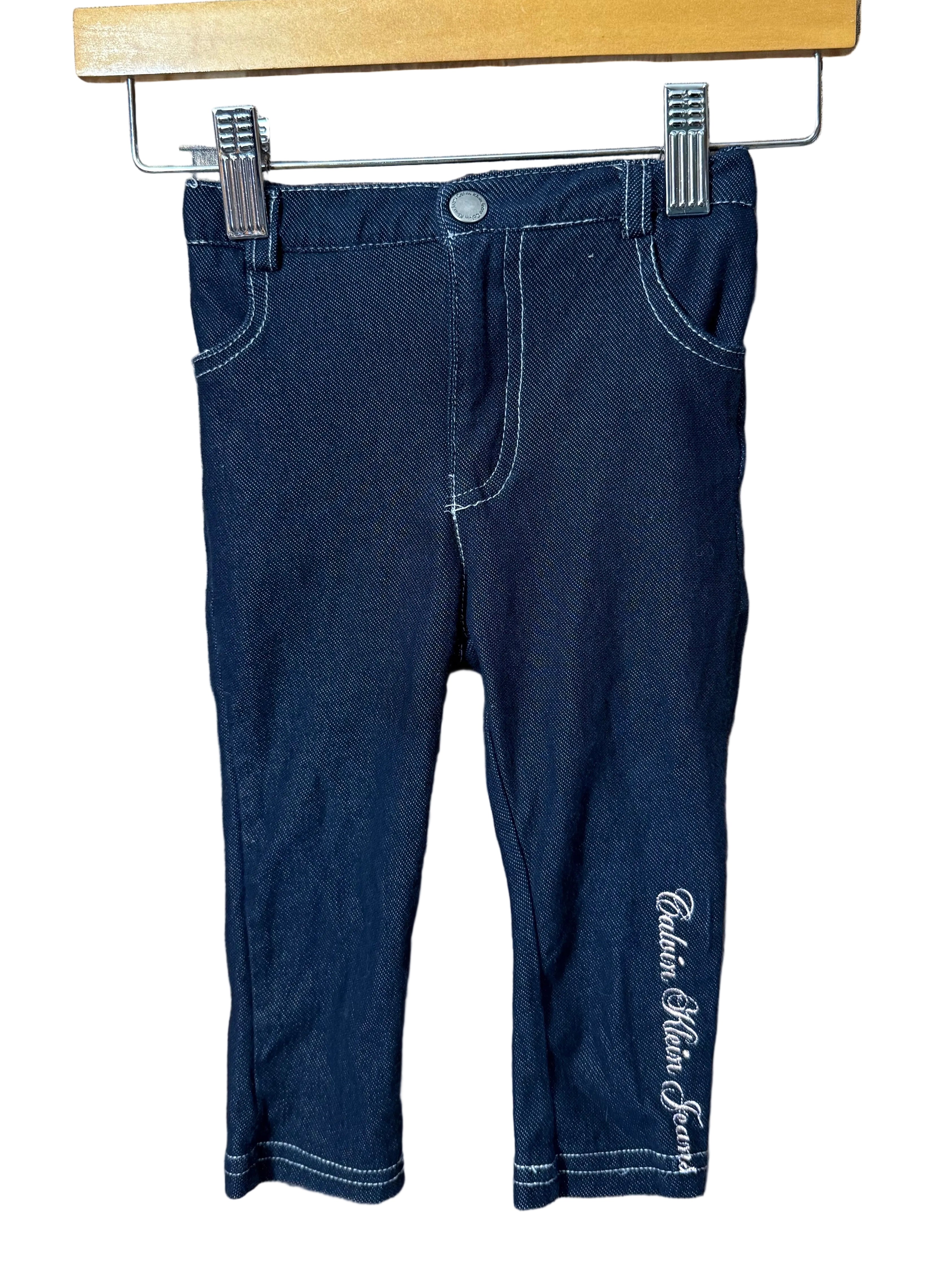 Calvin Klein, 12m
