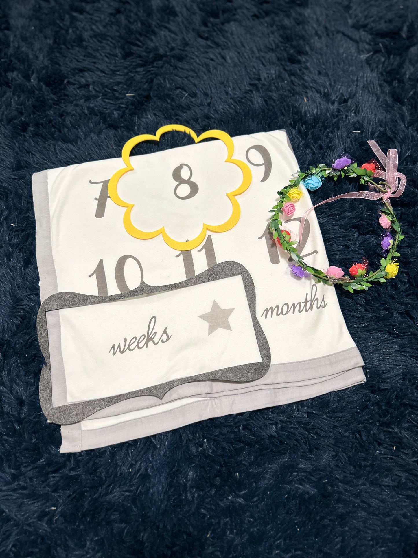 Age blanket with pieces