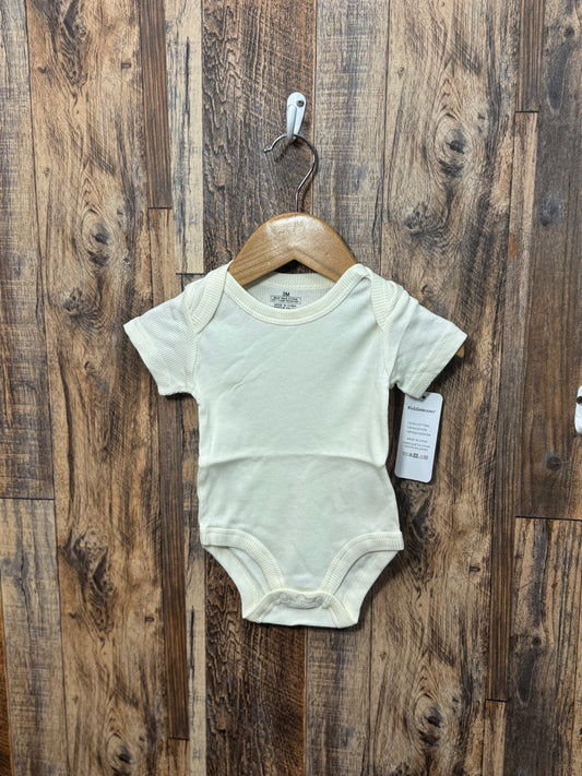 Onesie NWT, size 3m