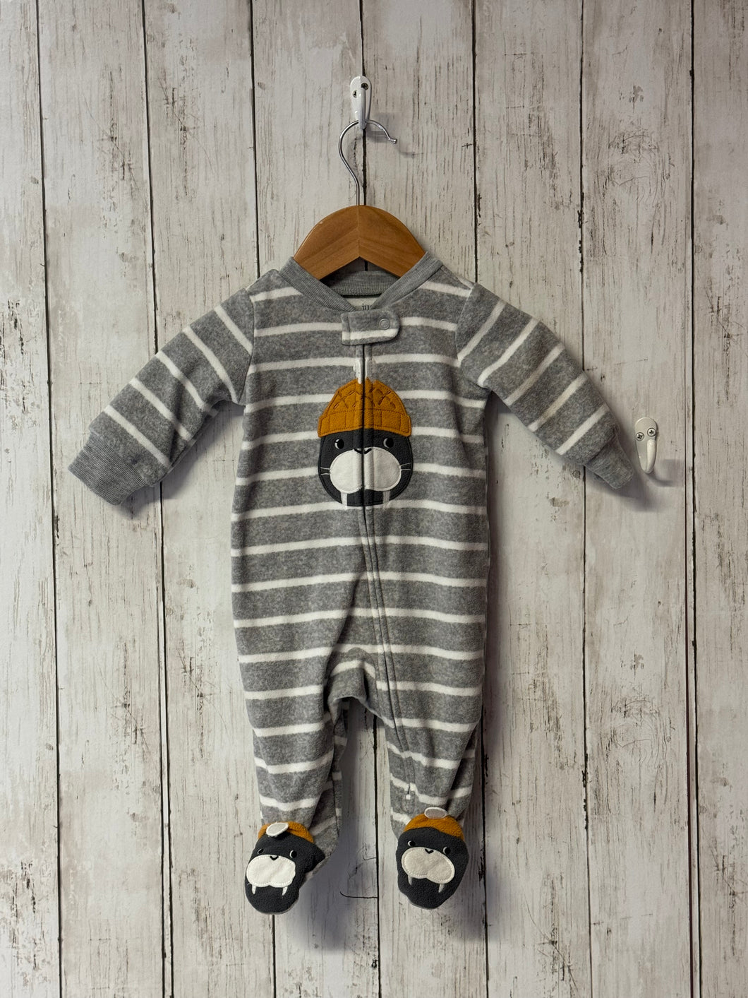 Sleeper, size 3m.  #i36