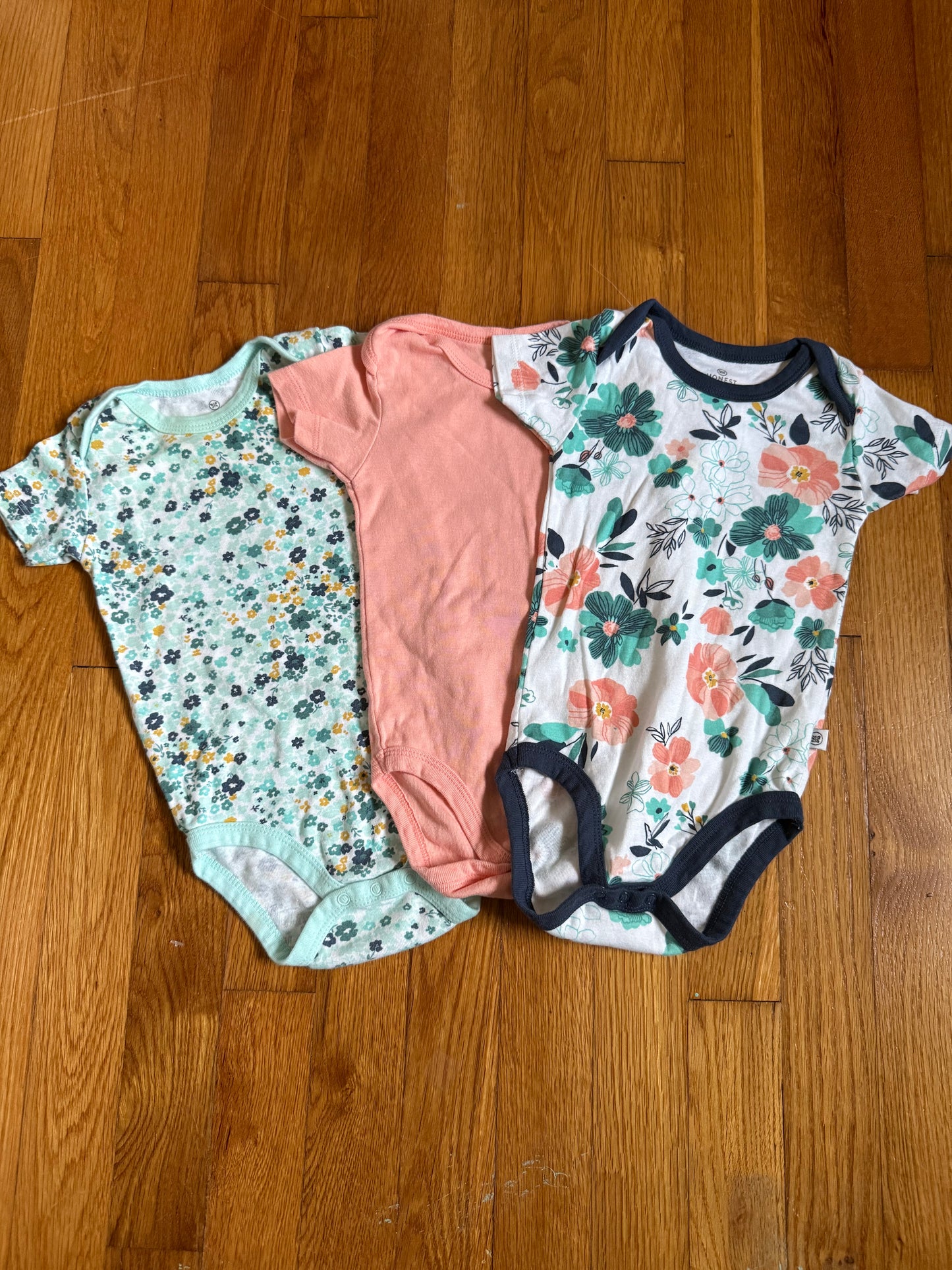 3pc organic cotton onesie set, size 12m