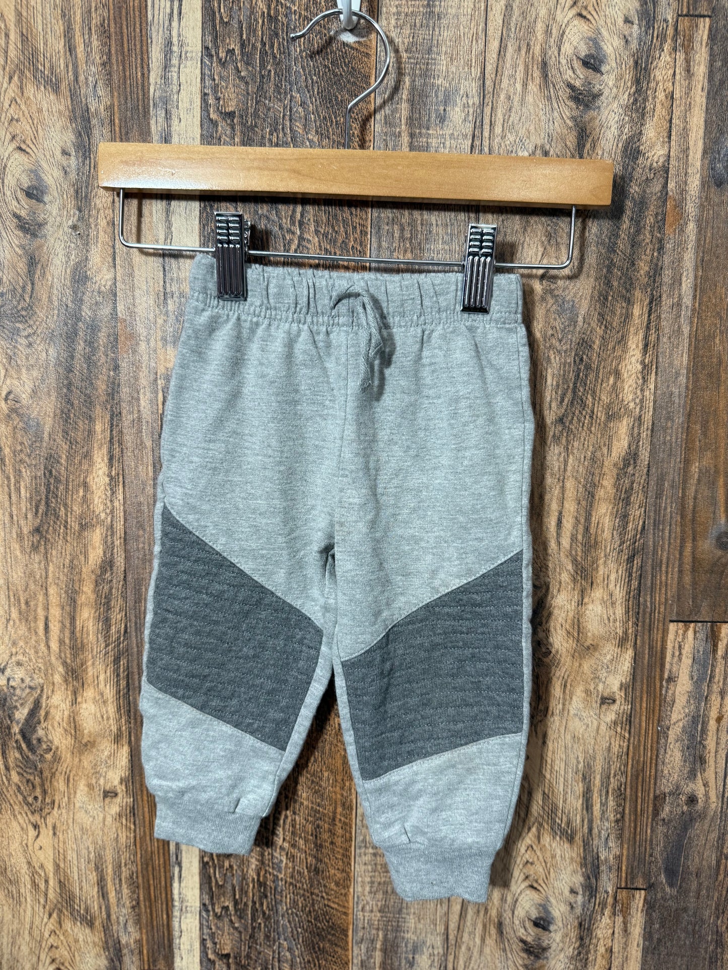 Sweatpants, size 12m