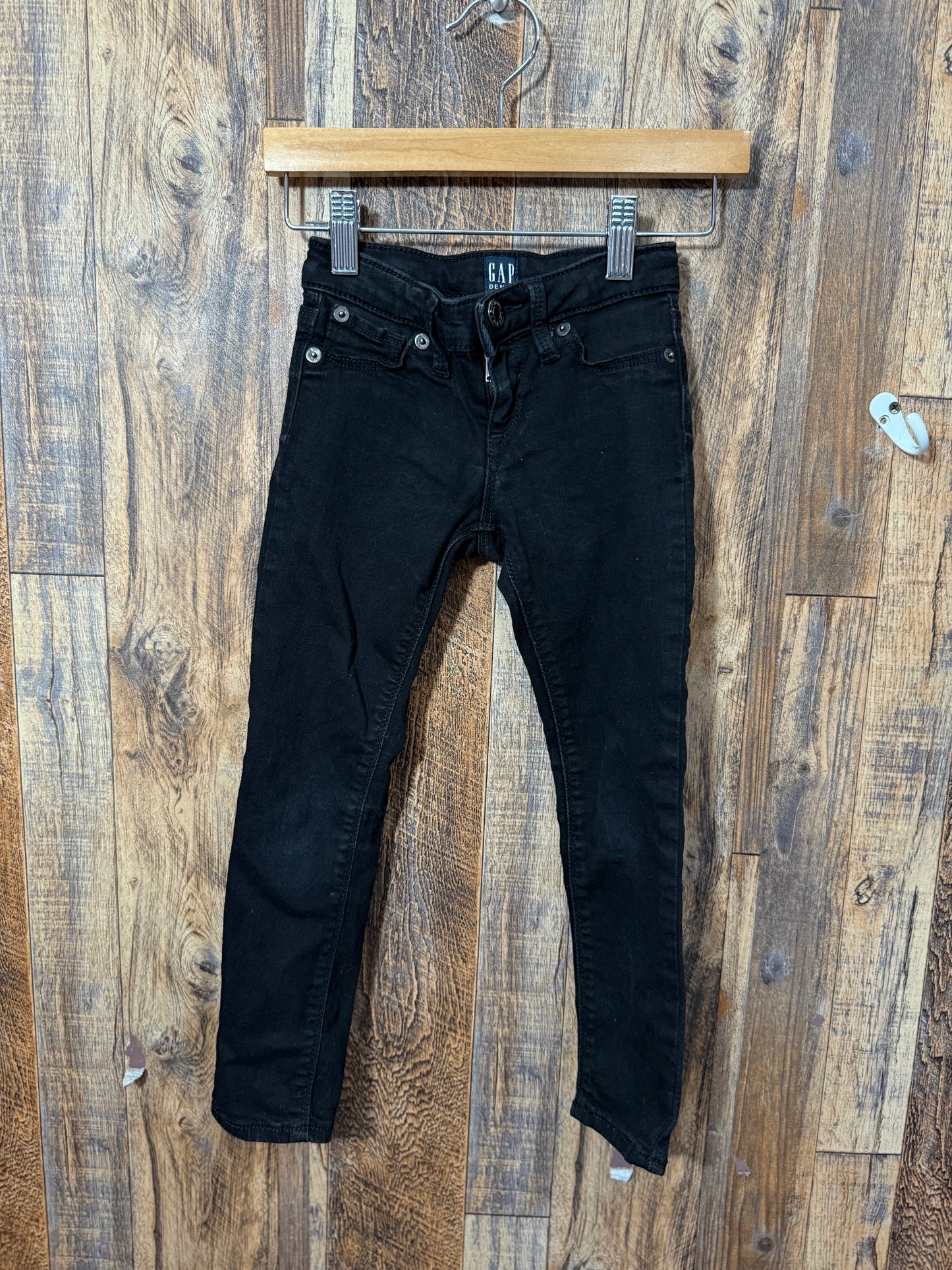 Skinny jeans, size 5