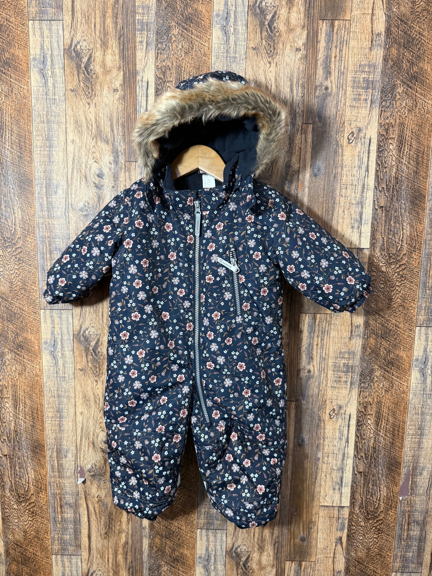 Snowsuit, size 9m