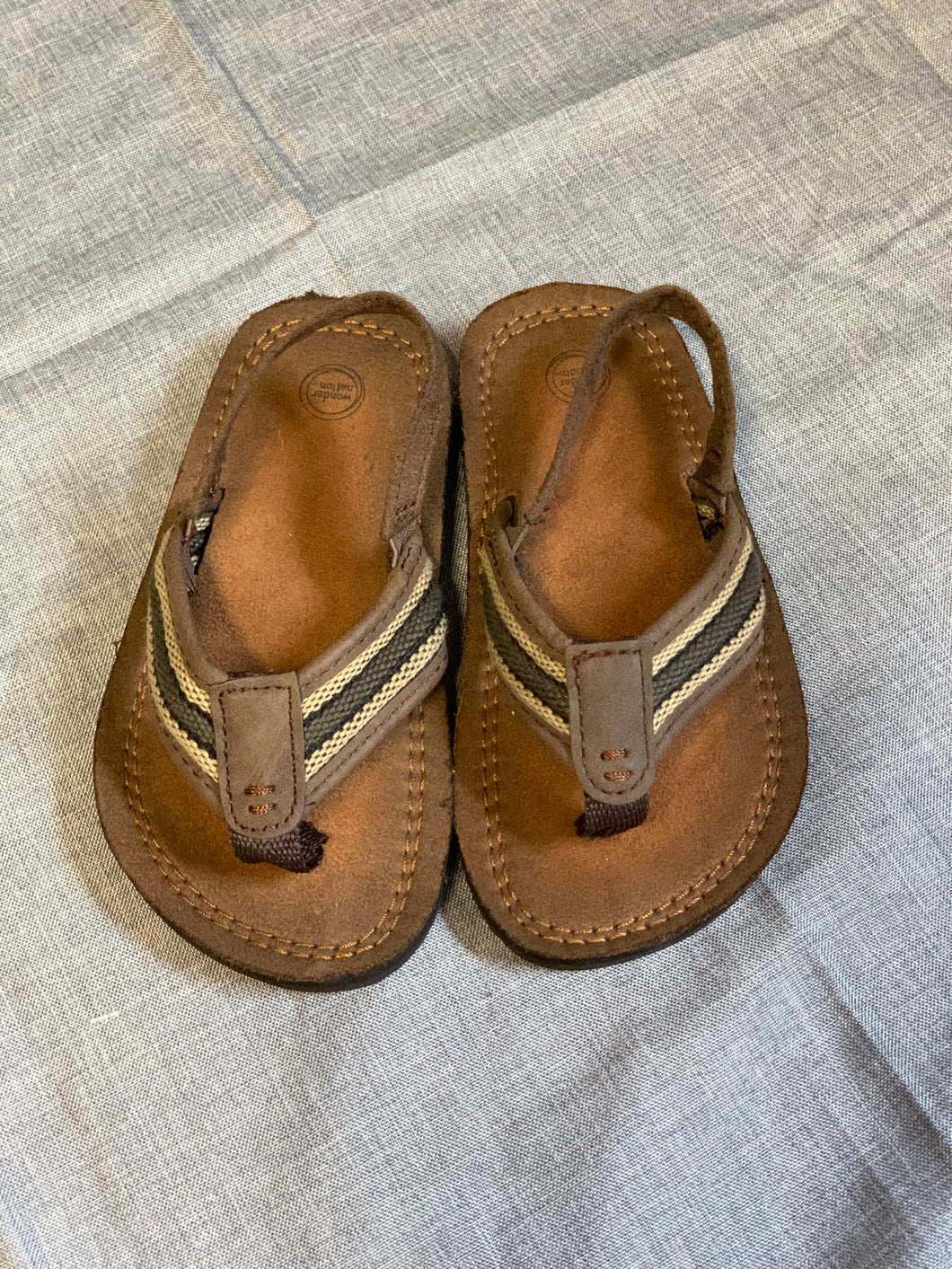 Flip flops, size 9-10