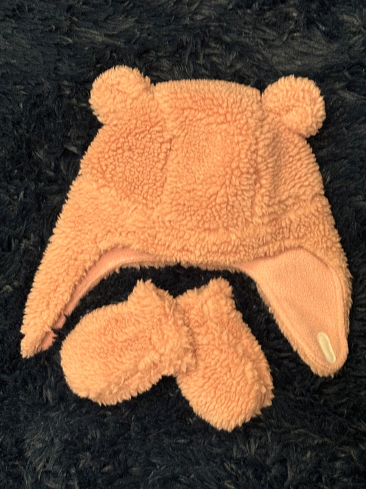 Pink winter hat & mitten set,size 0-6m