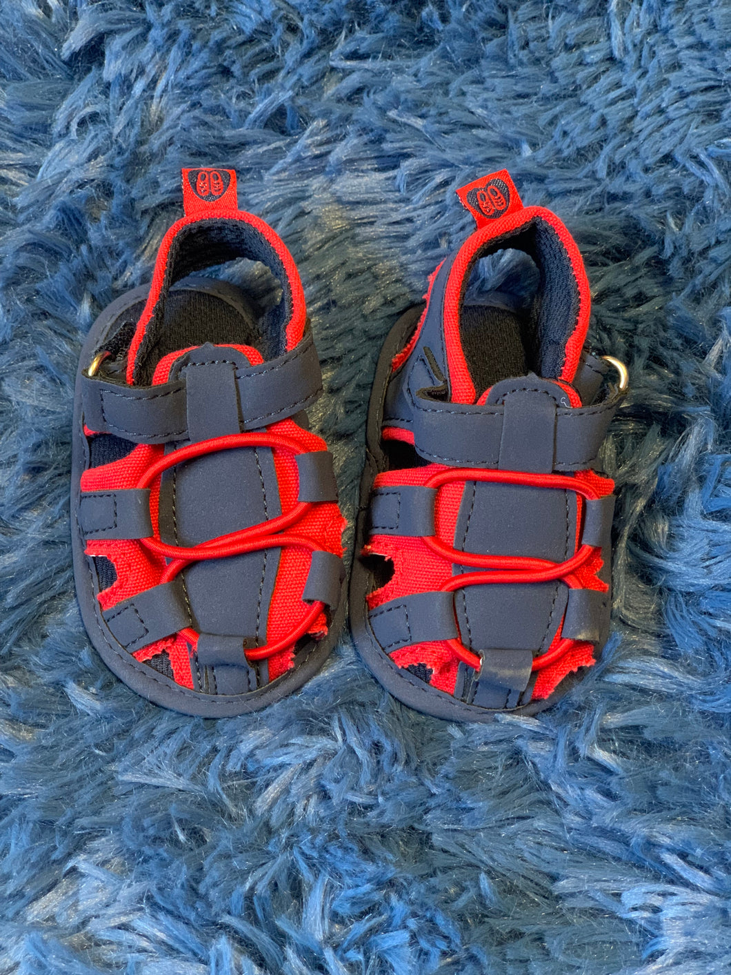 Sandles, size 3-6m