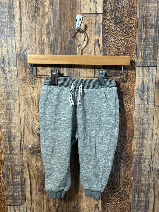 Organic cotton sweatpants, size 9-12m