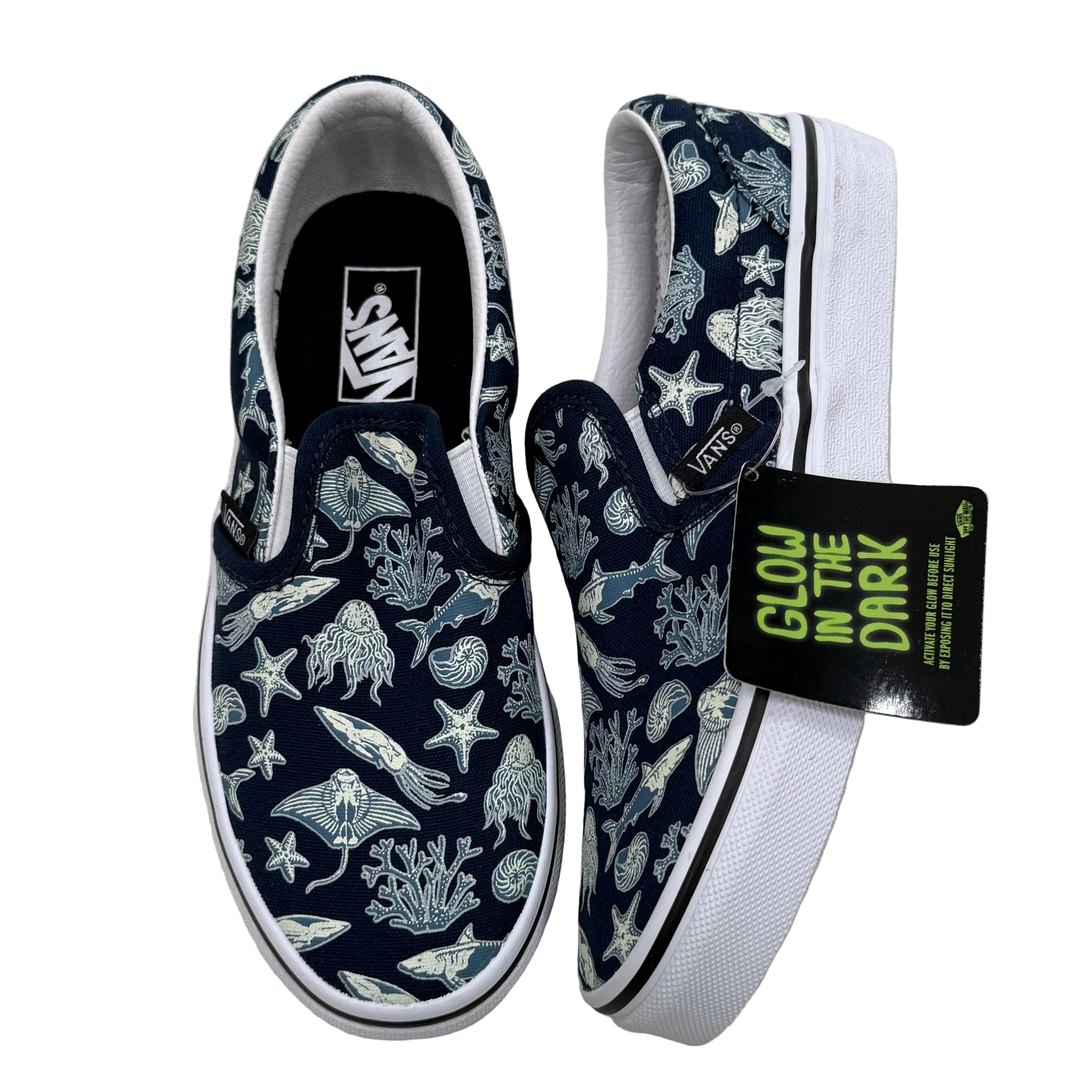 NWT Vans, 2.5Y