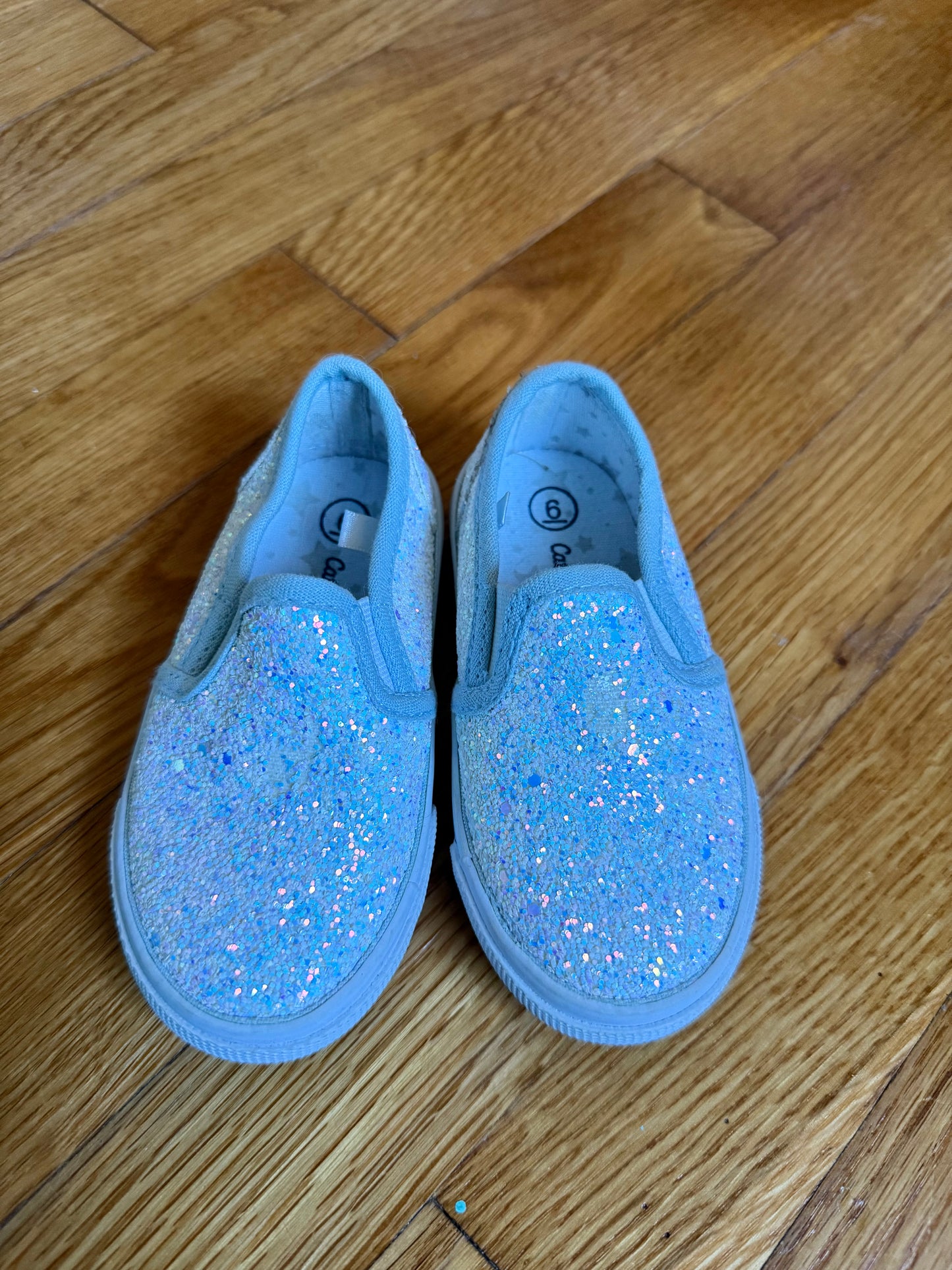 Glittery slip ons, size 6