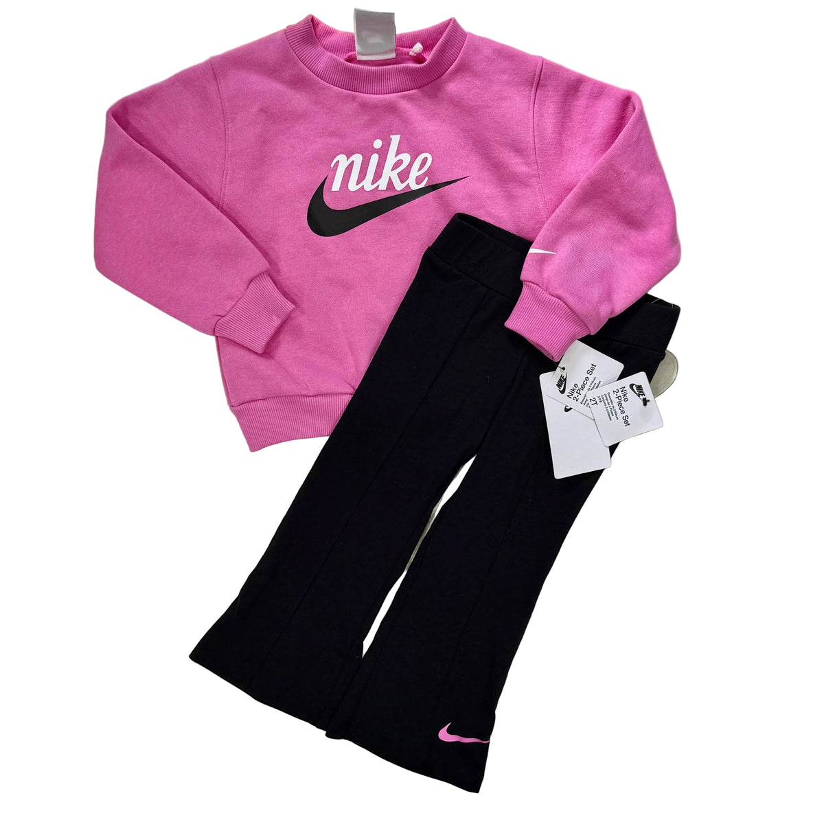Nike, 2t