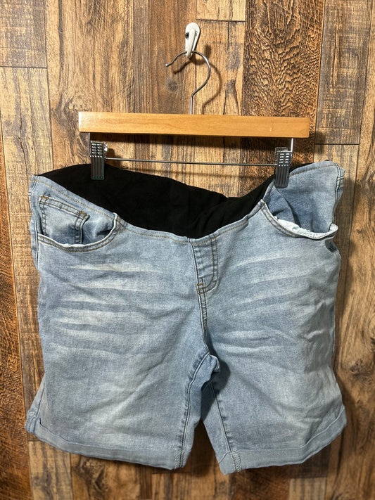 Jean shorts, size XL