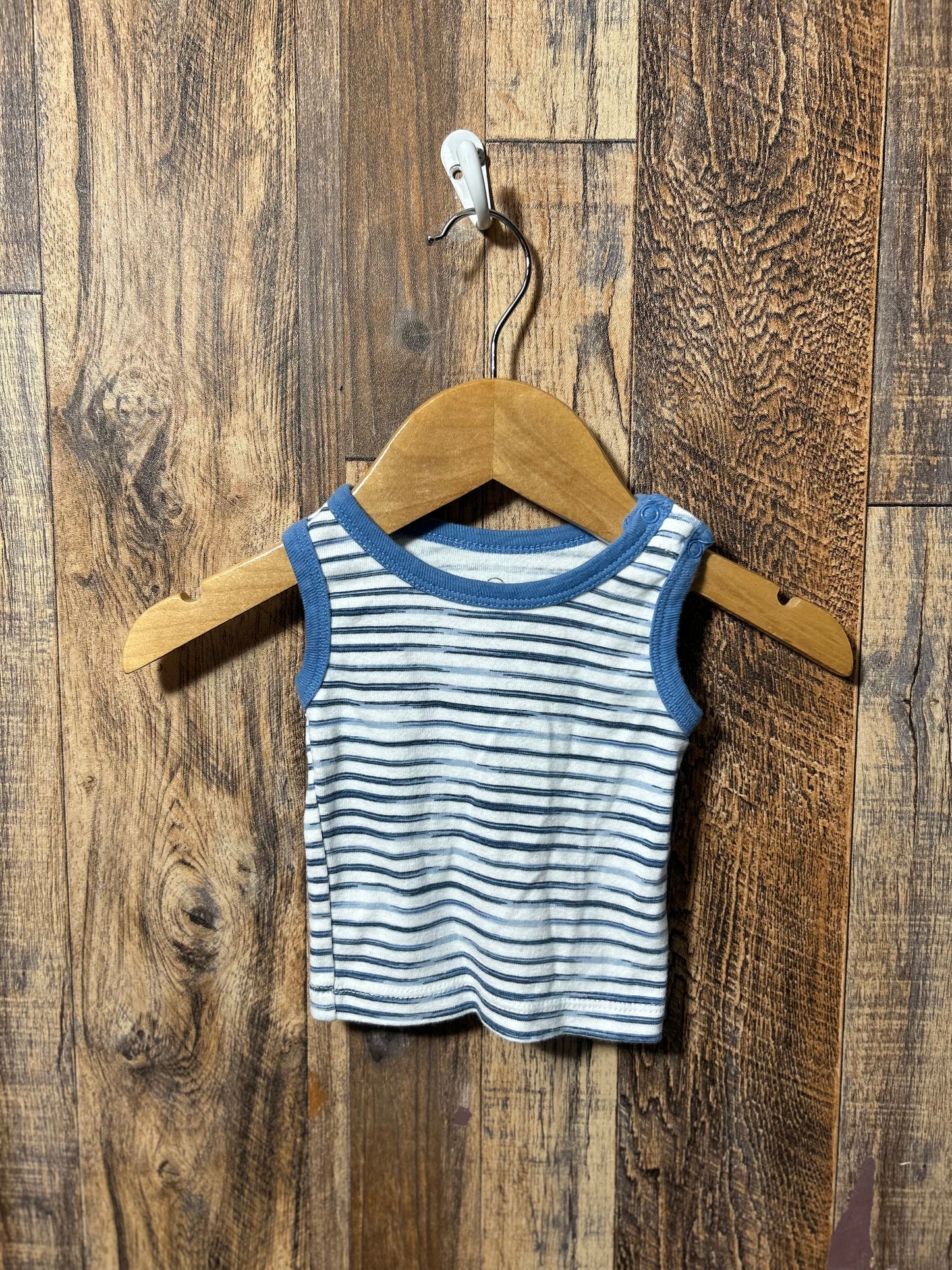Organic cotton tank top, size NB