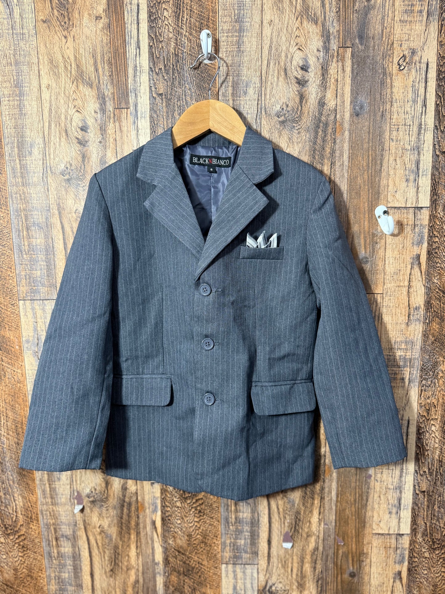 Suit jacket, size 6