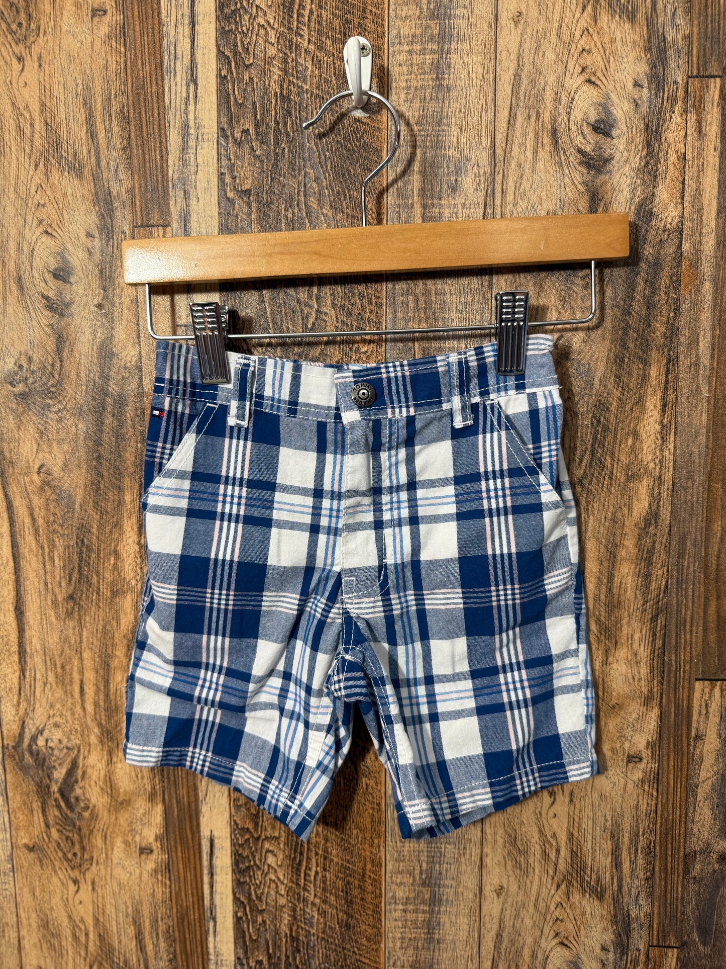 Shorts, size 24m