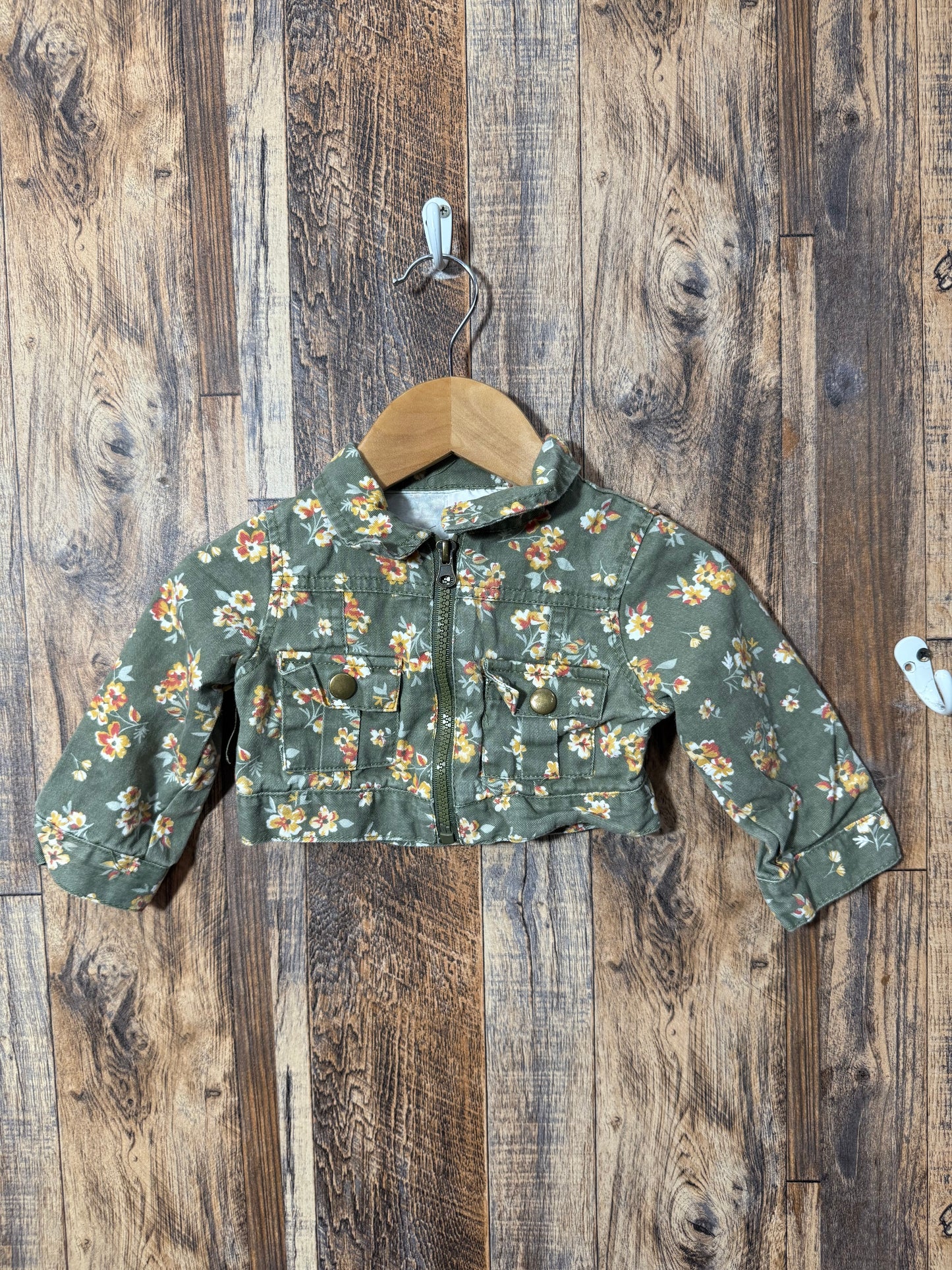 Half jacket, size 12m