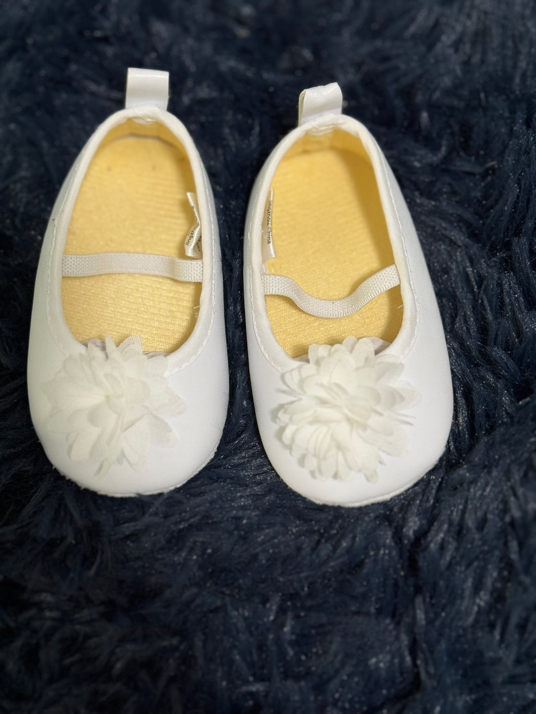 Dress shoes, size 0-6m