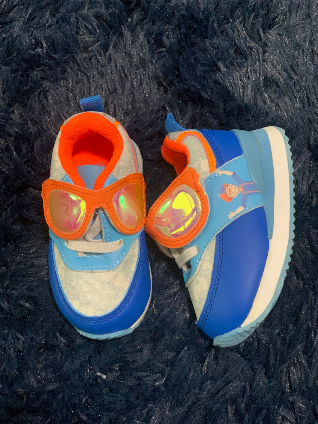 Blippi sneakers, size 6