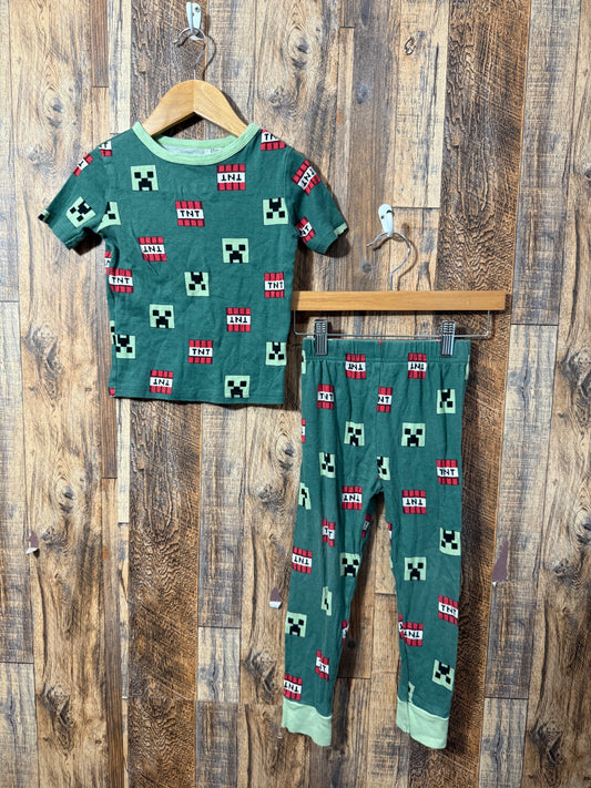 Pajamas, size 6