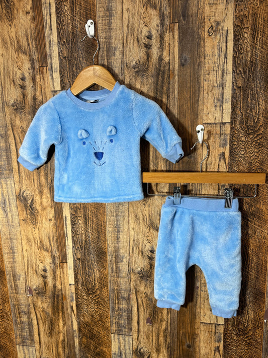 2pc fuzzy set, size 3-6m
