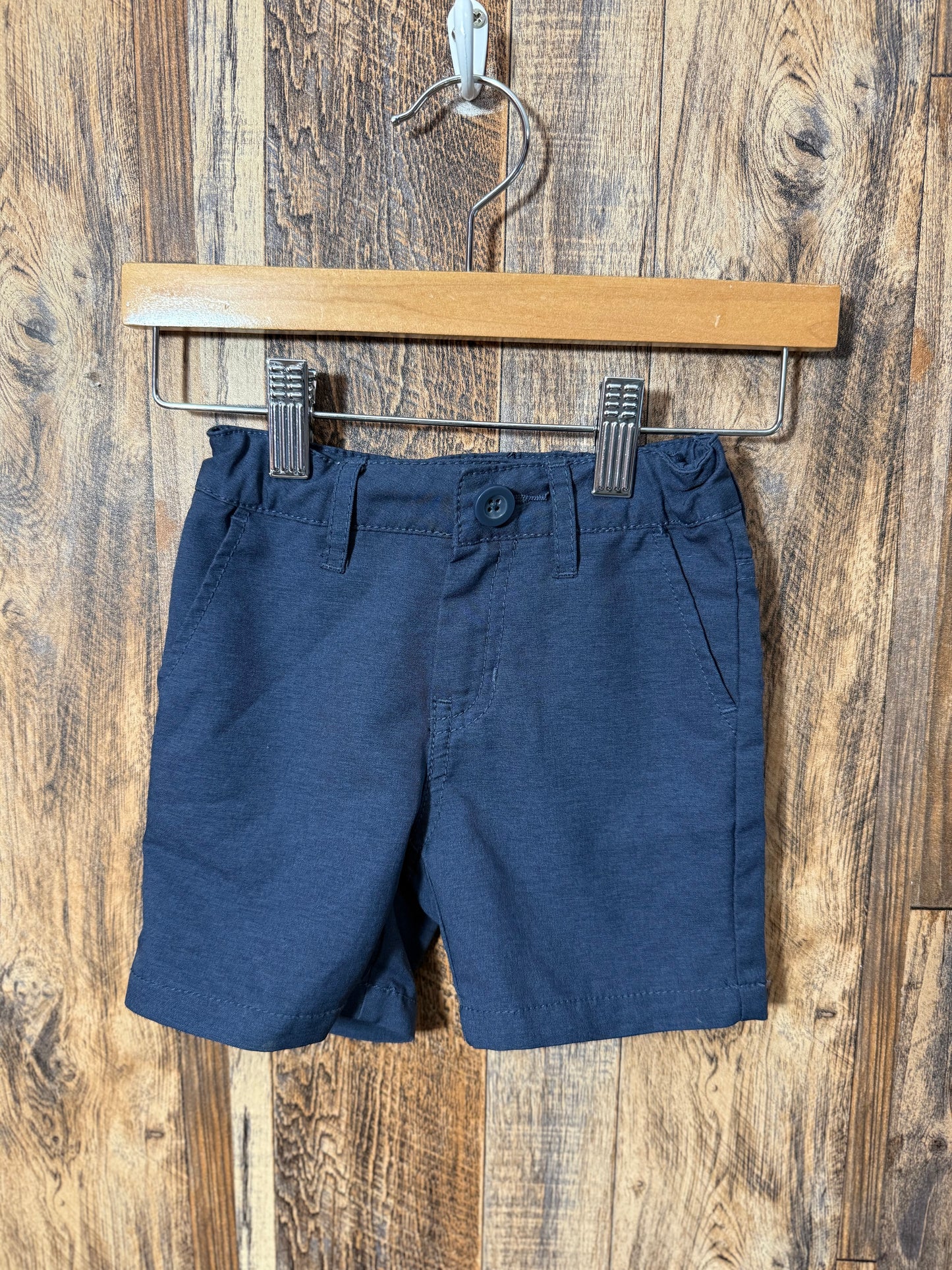 Shorts, size 18m