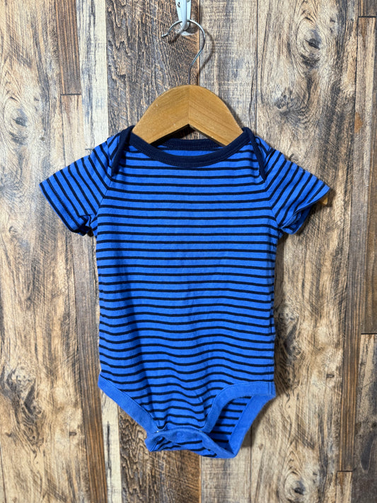 Organic cotton onesie, size 6-12m