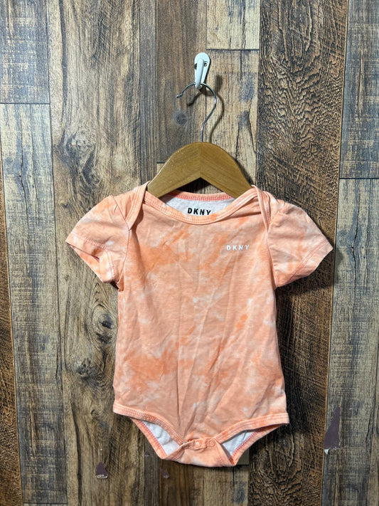 Onesie, size 6-9m