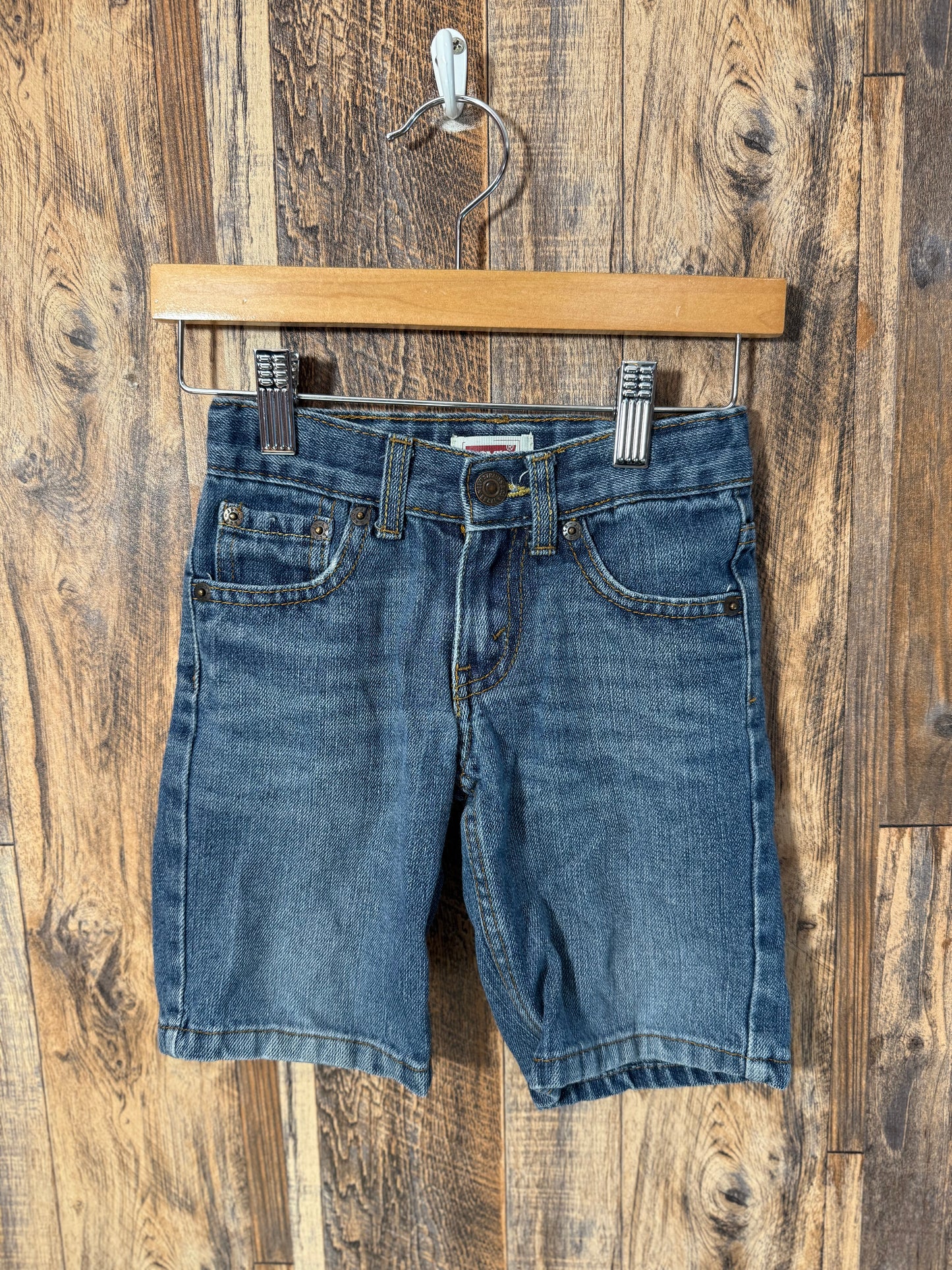 Jean shorts, size 3t