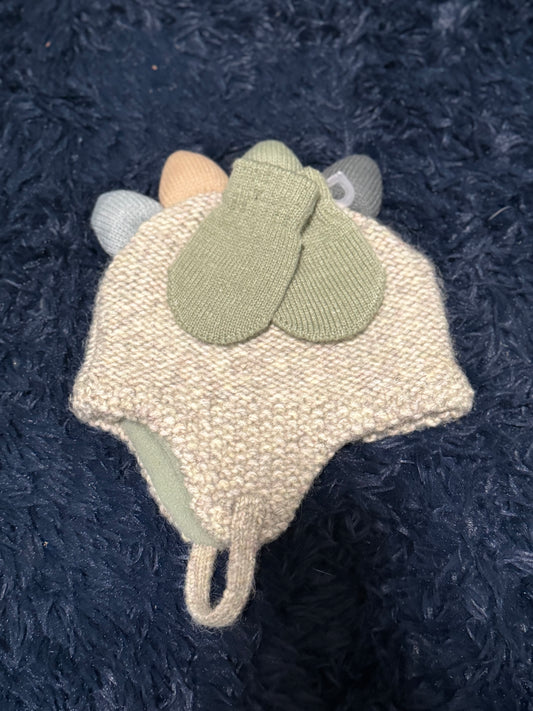 Winter hat & mitten set, size 6-12m