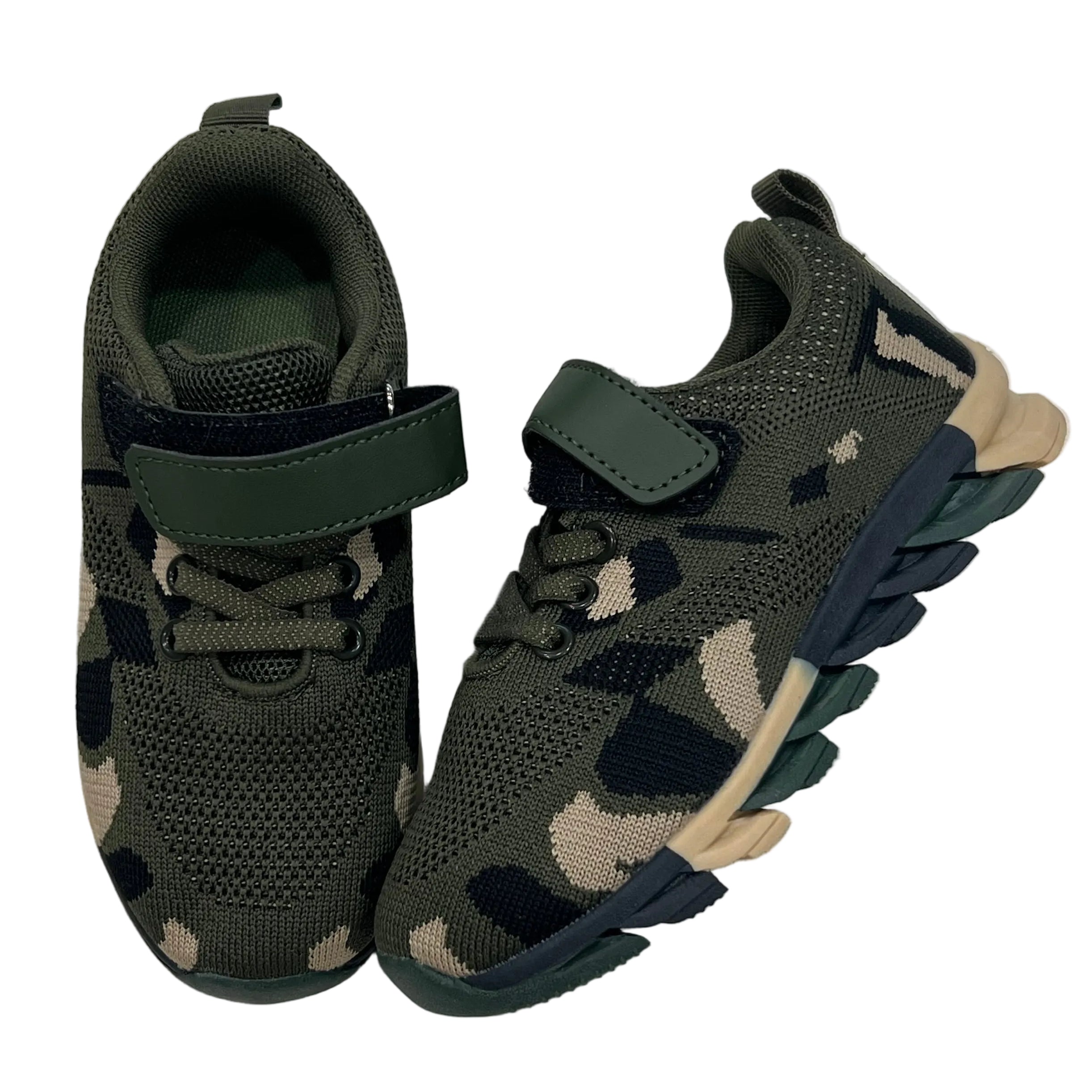 Shoes, 11C