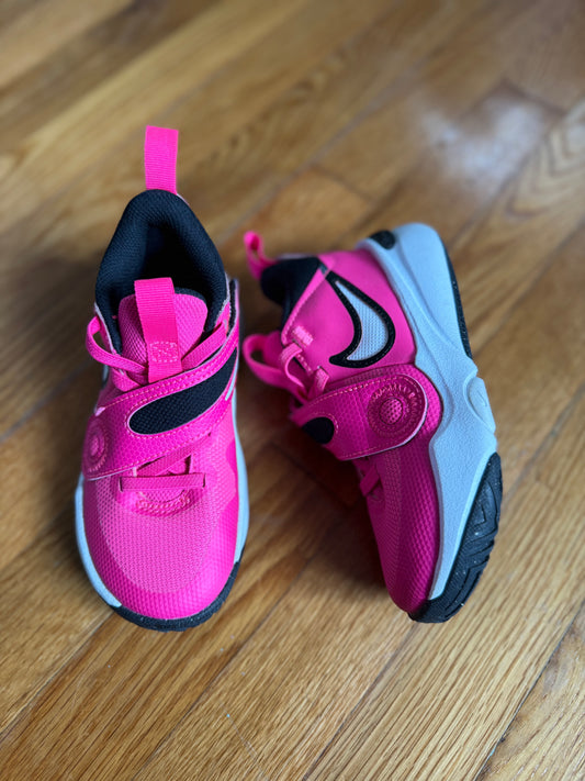 Hustle Ds, size 10.5