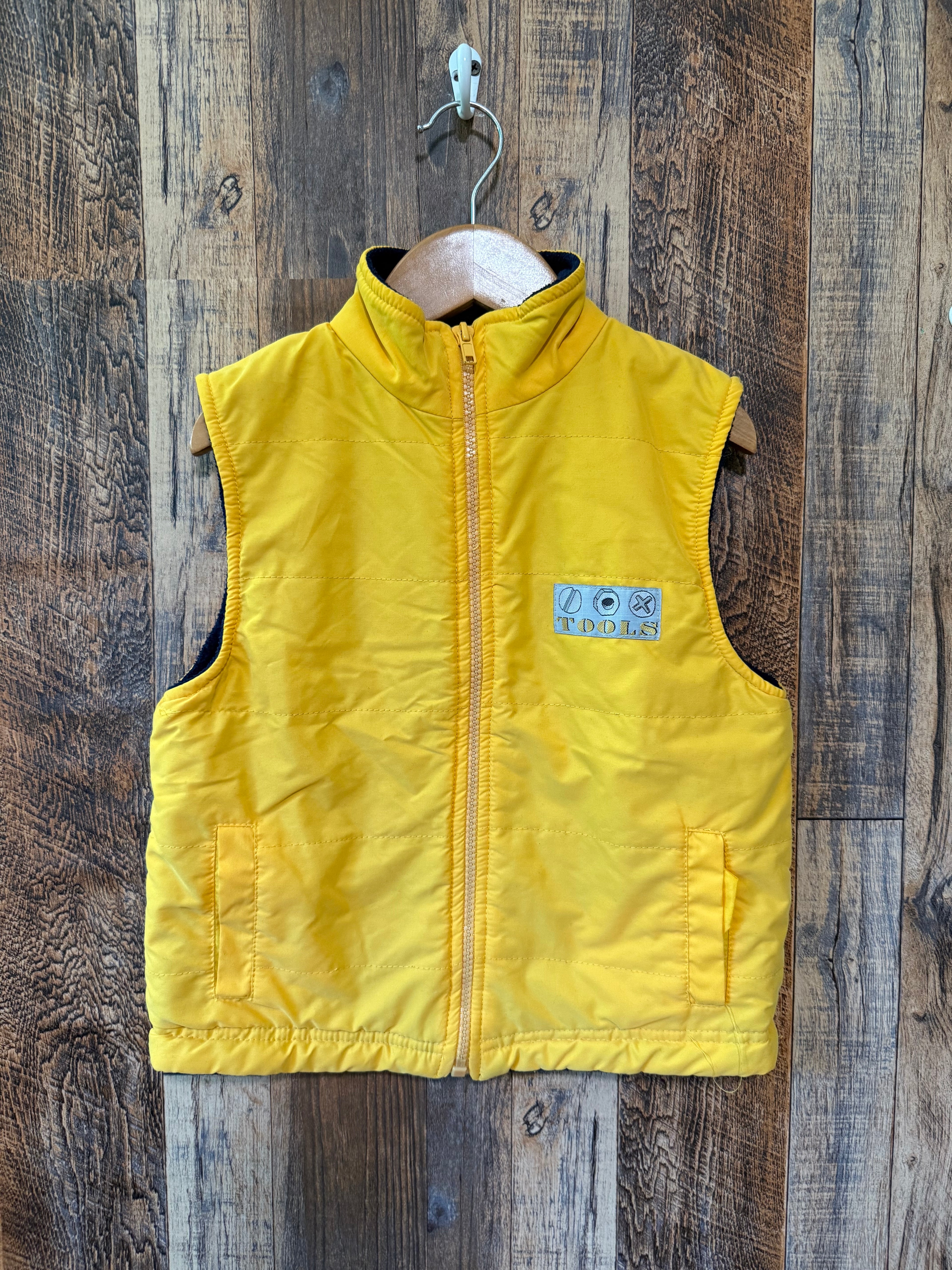 Winter vest, size 5