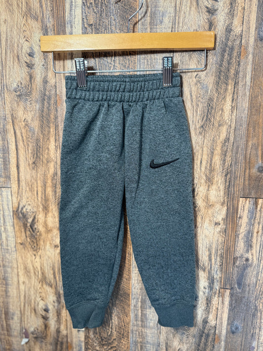 Sweat pants, size 2t