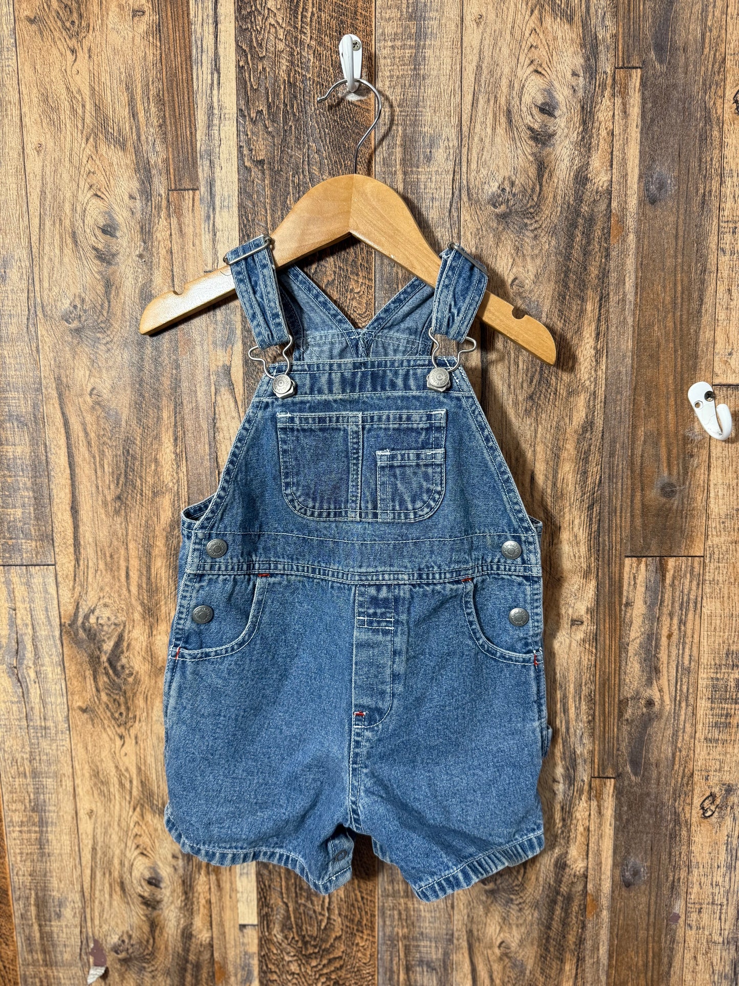 Overall shorts, size 12-18m