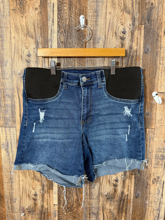 Jean Shorts, size L