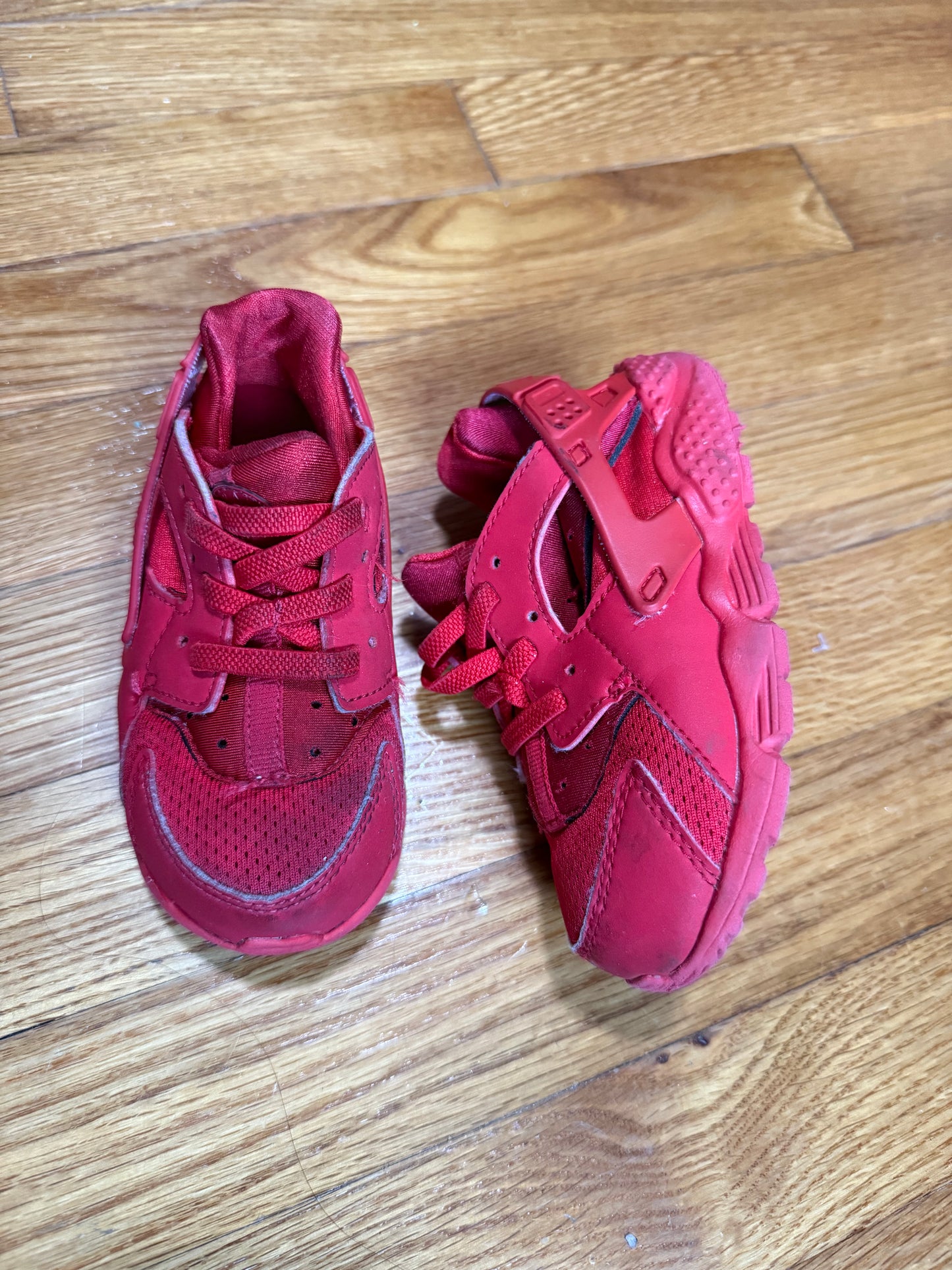 Huaraches, size 8