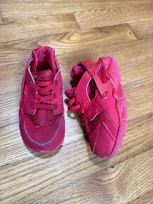Huaraches, size 8