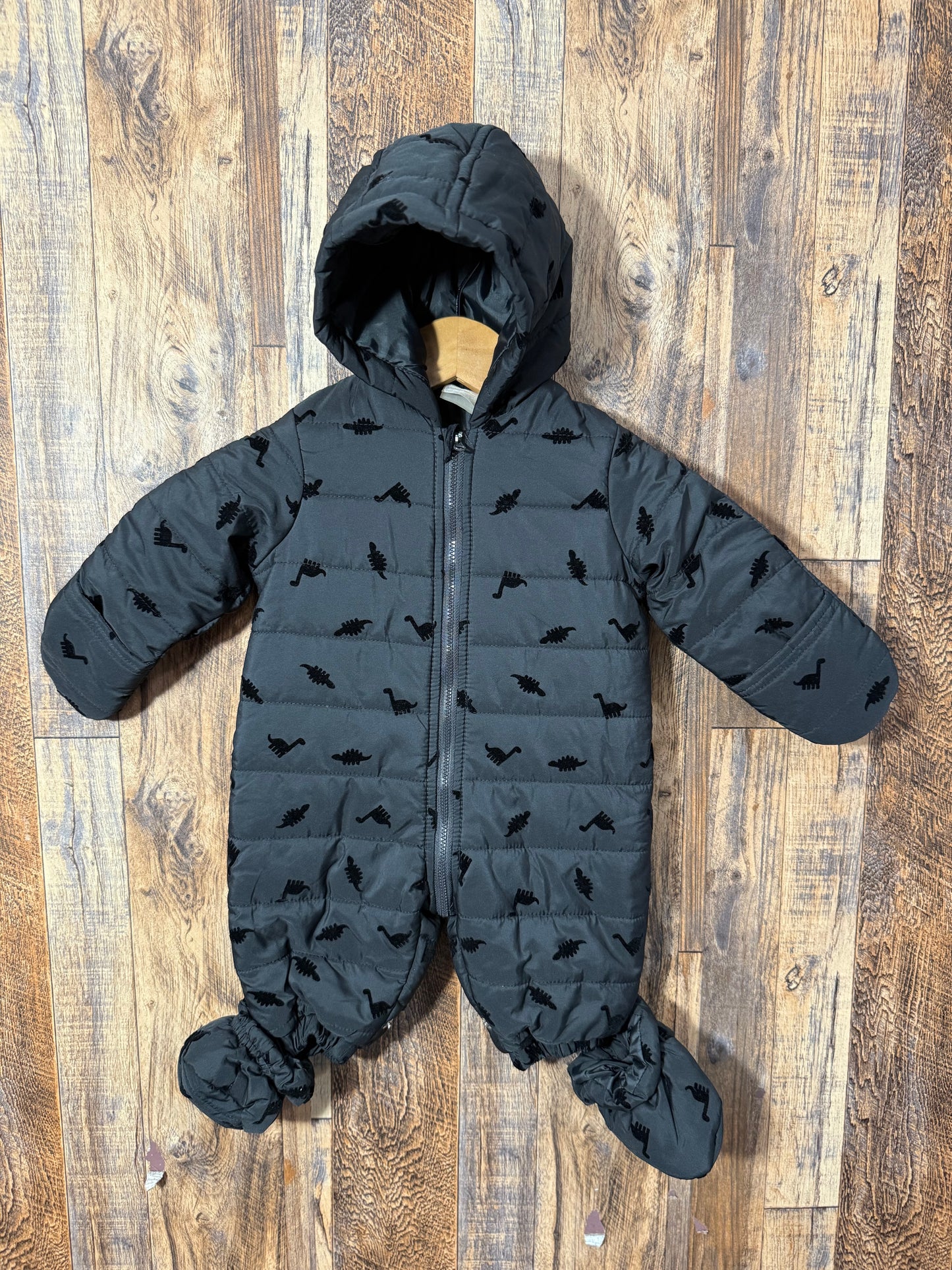 Snowsuit, size 0-3m