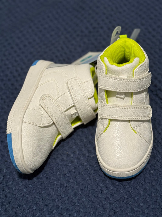 High tops nwt, size 8
