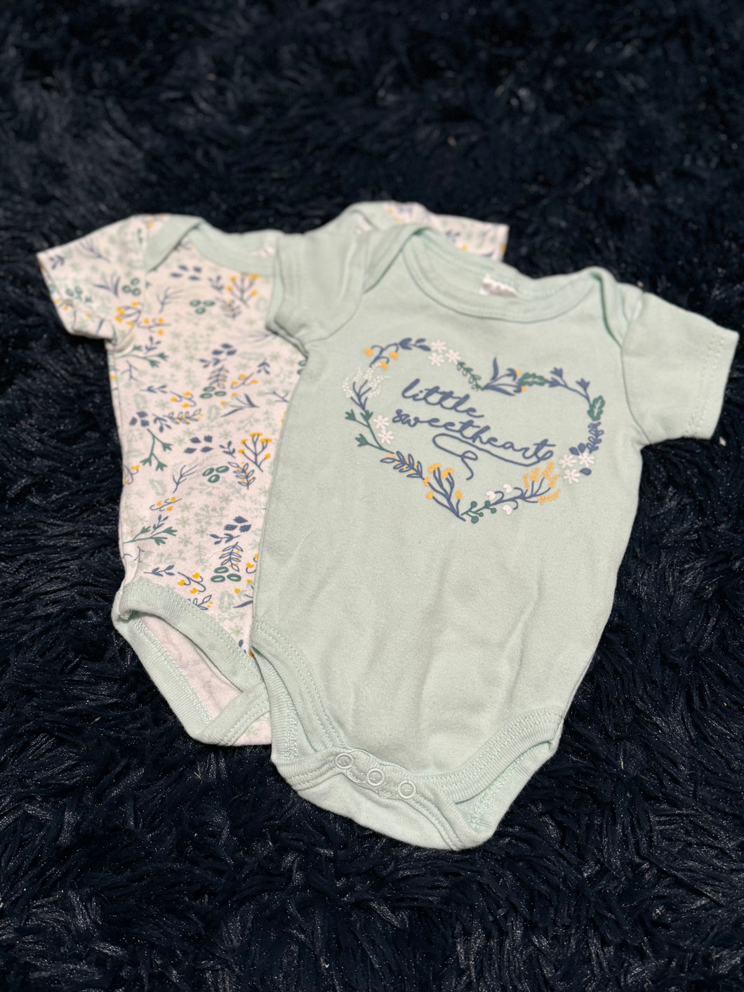 2pc onesie set, size 0-3m